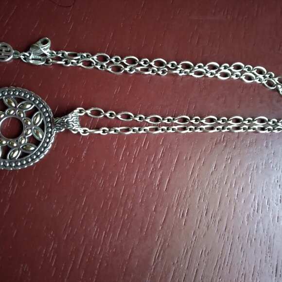 John Hardy 18k Gold and Silver Medallion Necklace - Picture 7 of 7